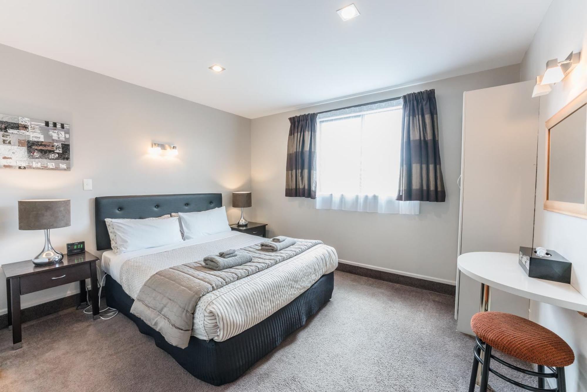 Strathern Motor Lodge Christchurch Exterior photo